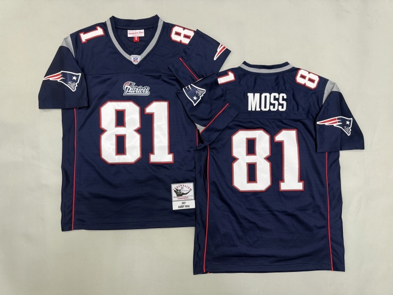Men 2025 New England Patriots 81 Moss blue Throwback Limited NFL Jersey style 002